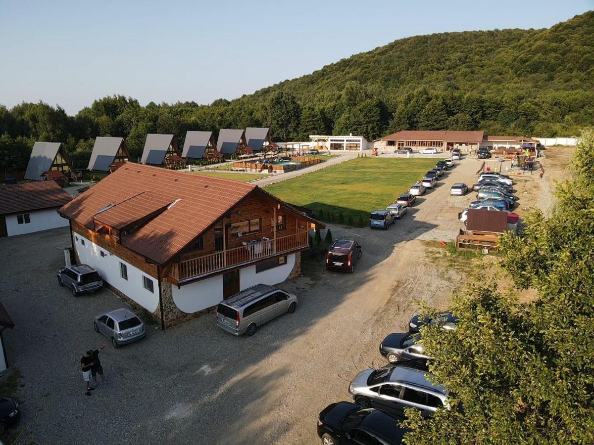 Hotel Doka Valea Sebesului A-Frame Exterior foto